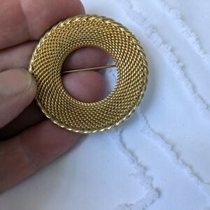 Vintage Kramer gold mesh circle pin